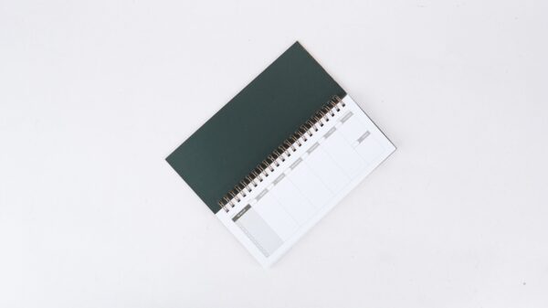 Brilliantly Organized Weekly Desk Planner